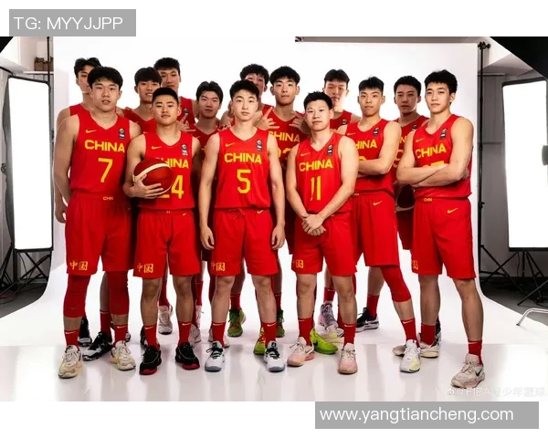 2019年男篮中国队对阵喀麦隆精彩比赛录像回顾与分析