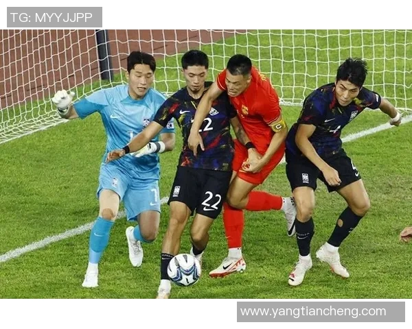 赛后分析：上海足球队与广州足球队的团队协作表现与战术探讨